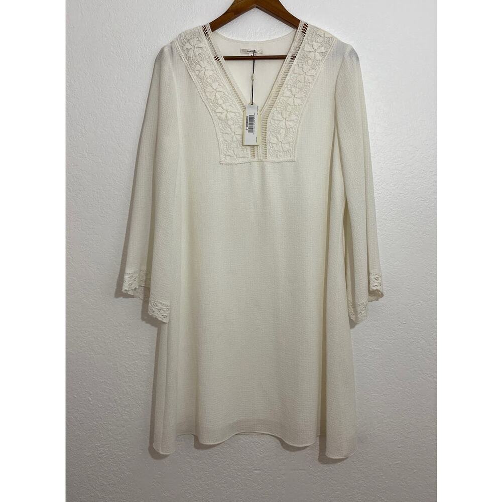 NWT Sophie Max Size Medium Cream Shift Dress Lace Neckline Bell Sleeves Beachy